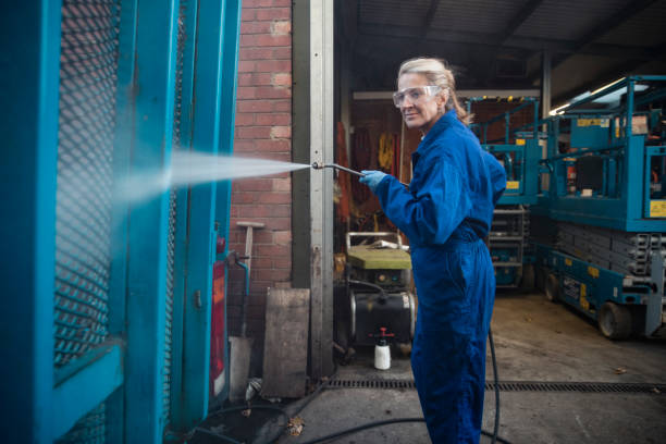 Why Choose Our Certified Pressure Washing Experts for Your Project Needs in Saxonburg, PA?