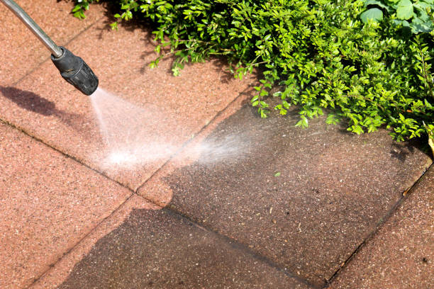 Best Deck Pressure Washing  in Saxonburg, PA